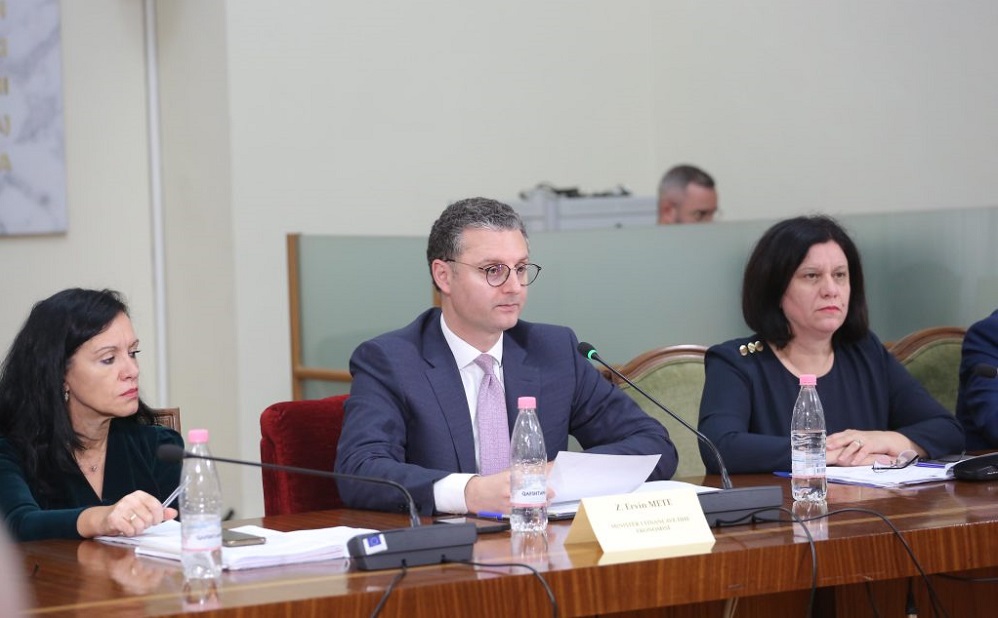 Komisionit i Ligjeve miraton ne parim buxhetin e vitit 2024